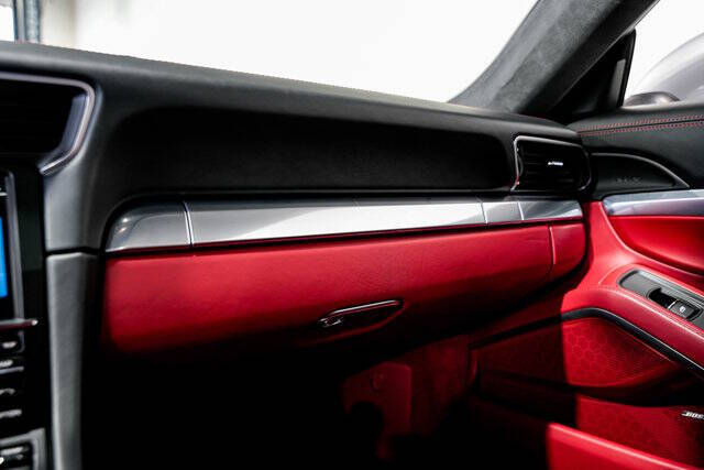 2015 Porsche 911 Carrera S