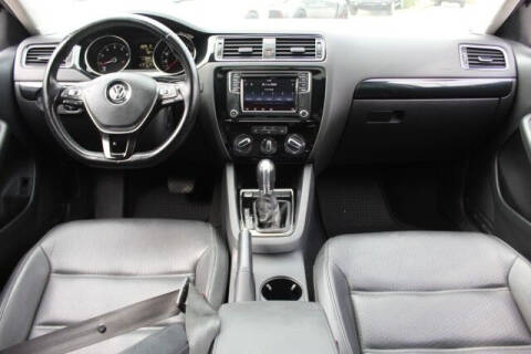 2016 Volkswagen Jetta 1.8T SEL