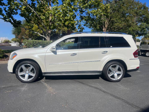 2011 Mercedes-Benz GL-Class GL 550 4MATIC