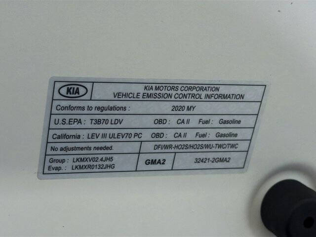 2020 Kia Sorento LX