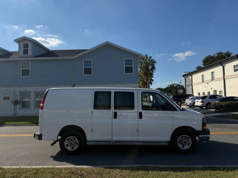 2016 GMC Savana 2500