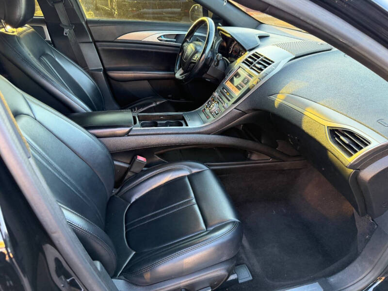 2017 Lincoln MKZ Premiere