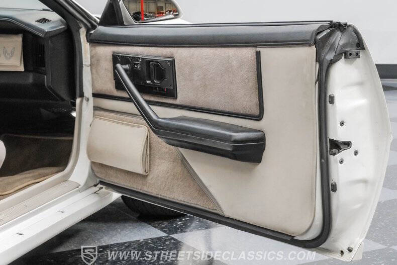 1984 Pontiac Firebird Trans Am