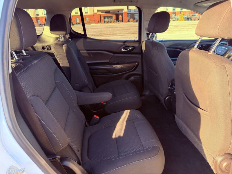2021 GMC Acadia SLE