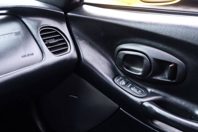 2003 Chevrolet Corvette