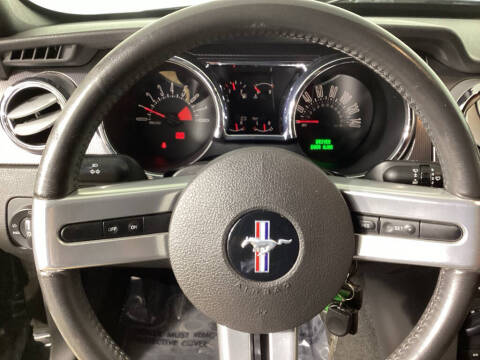 2006 Ford Mustang GT Deluxe