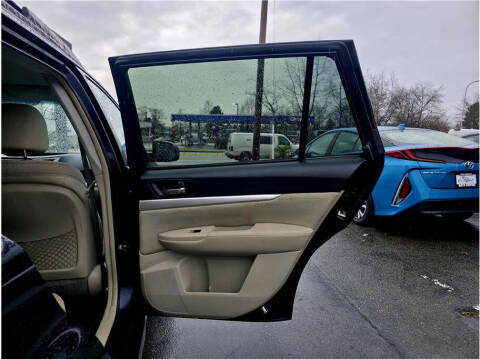 2012 Subaru Outback 2.5i Premium