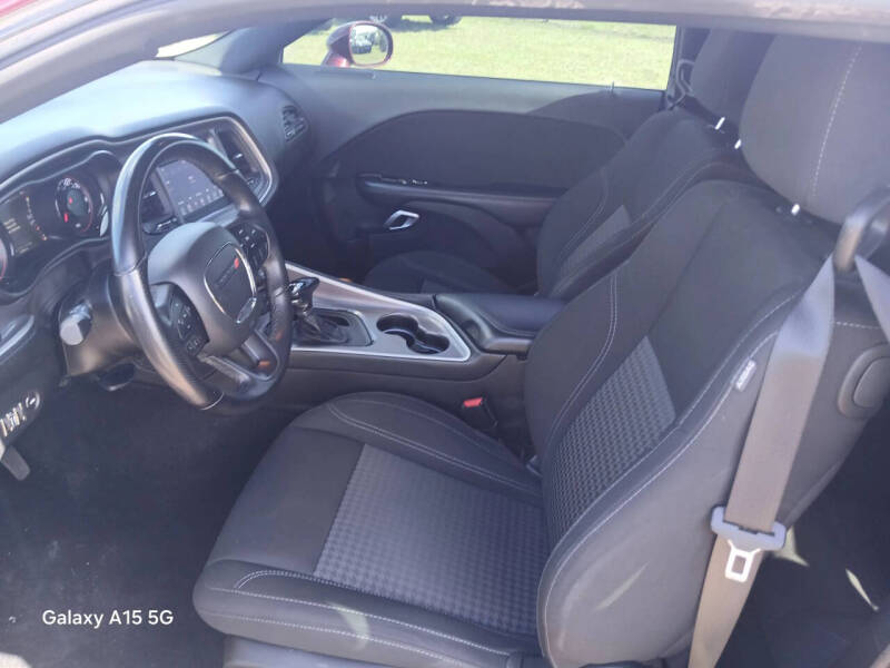 2022 Dodge Challenger SXT
