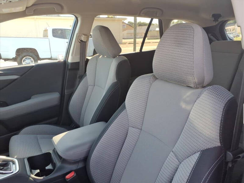 2022 Subaru Outback Premium