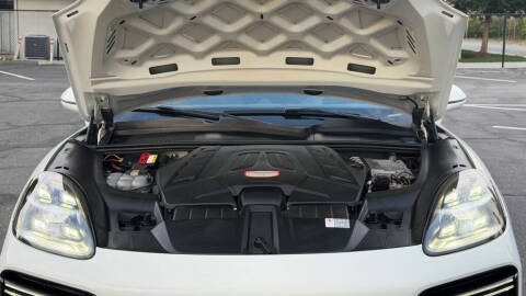 2020 Porsche Cayenne Turbo