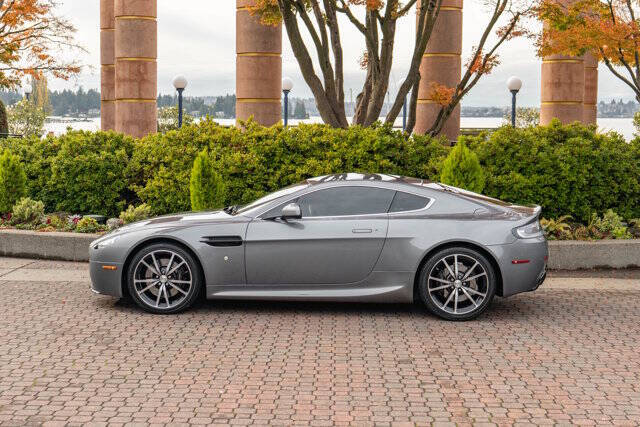 2011 Aston Martin V8 Vantage N420