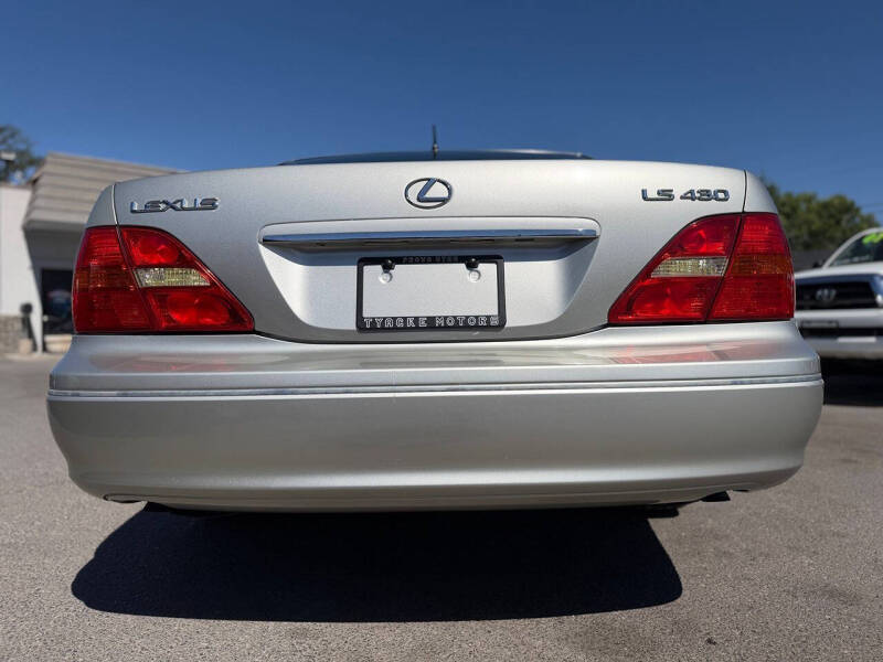 2003 Lexus LS 430