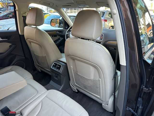 2013 Audi Q5 2.0T quattro Premium Plus