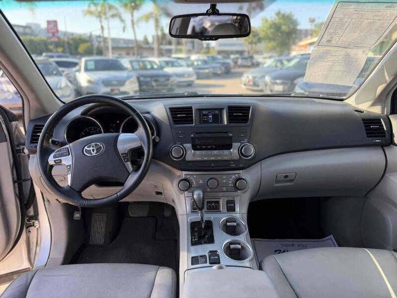 2012 Toyota Highlander
