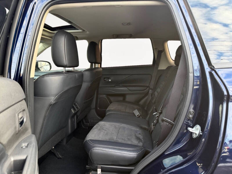 2019 Mitsubishi Outlander SE