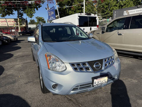 2013 Nissan Rogue SV