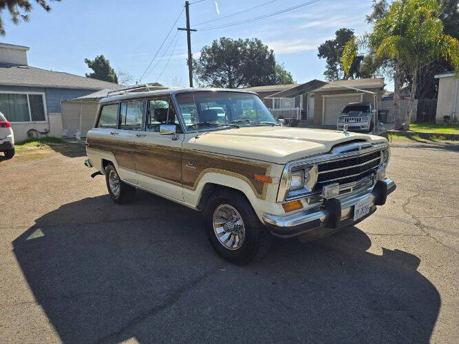 1986 Jeep Grand Wagoneer