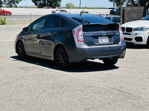 2015 Toyota Prius Four