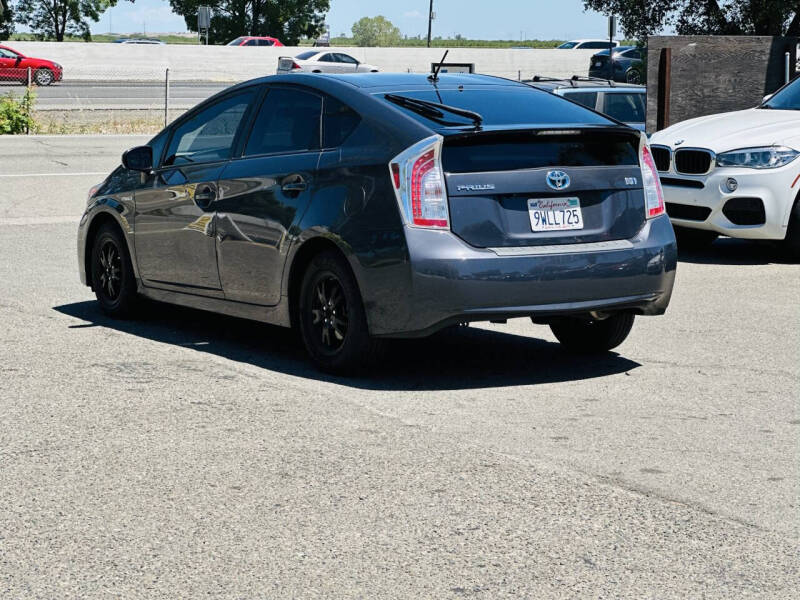 2015 Toyota Prius Four