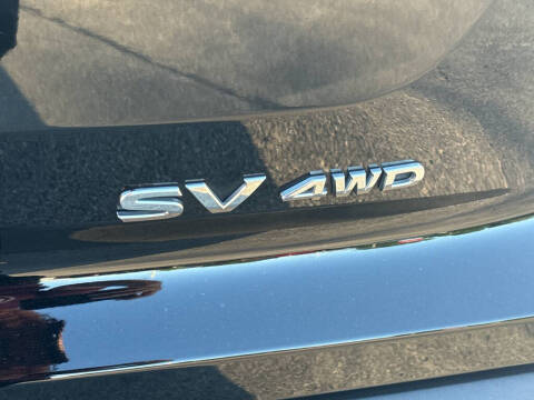 2022 Nissan Pathfinder SV