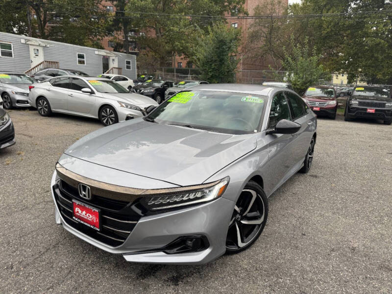 2021 Honda Accord Sport photo 2