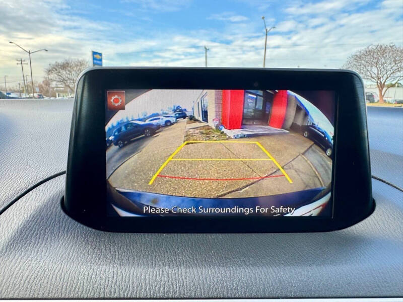 2018 Mazda MAZDA3 Touring