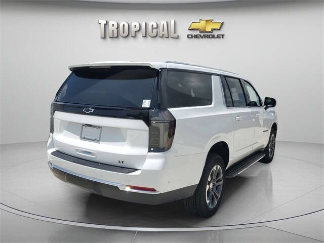 2025 Chevrolet Suburban LT