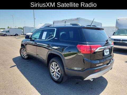 2017 GMC Acadia SLE-2