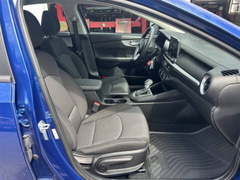 2023 Kia Forte LX