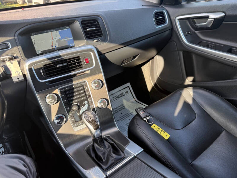 2016 Volvo S60 T5 Drive-E Premier