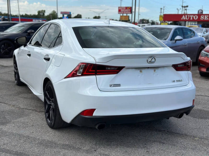 2015 Lexus IS 250 Crafted Line