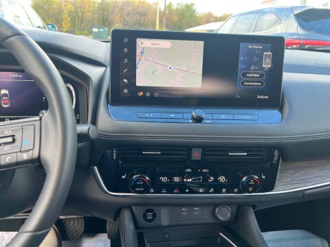 2024 Nissan Rogue Platinum