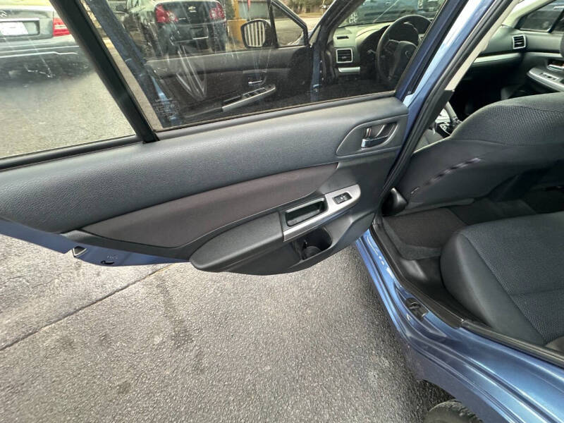 2016 Subaru Impreza 2.0i Premium