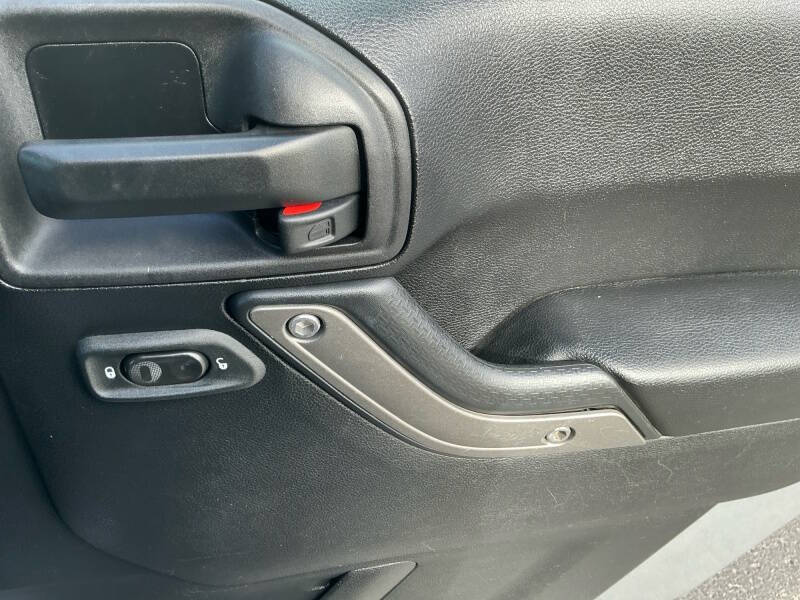 2015 Jeep Wrangler Sport