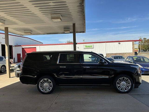 2016 Cadillac Escalade ESV Platinum