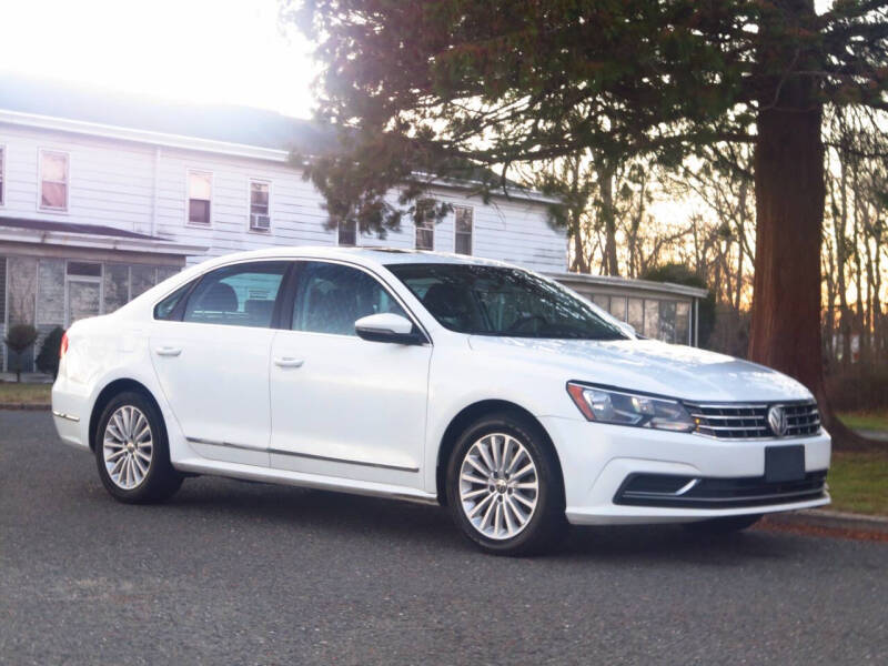 2016 Volkswagen Passat 1.8T SE