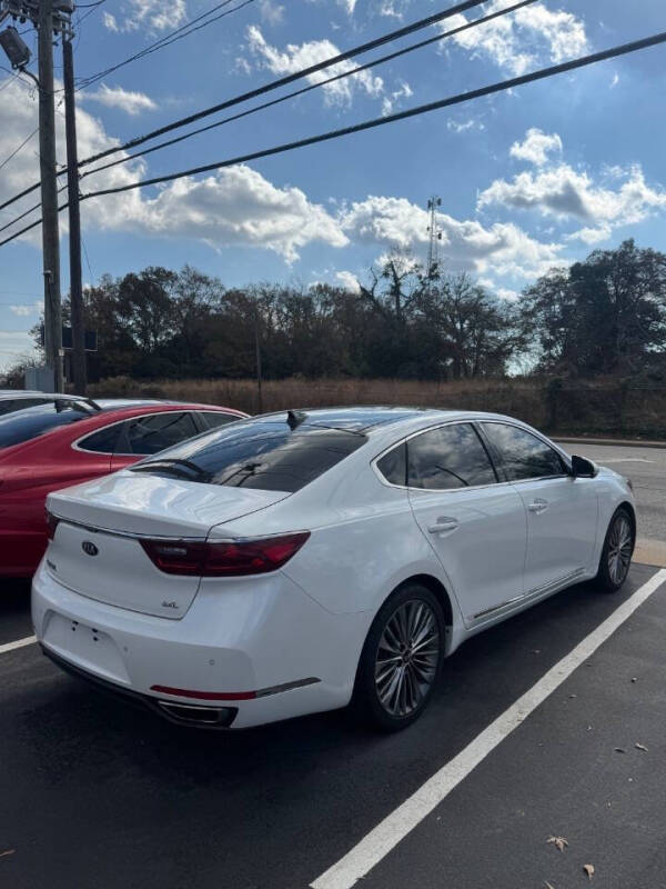 2017 Kia Cadenza Limited