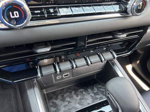 2025 GMC Canyon Elevation