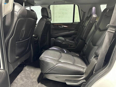 2020 Cadillac Escalade Luxury