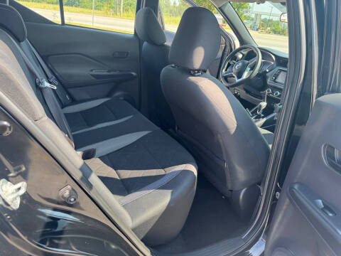 2020 Nissan Kicks S