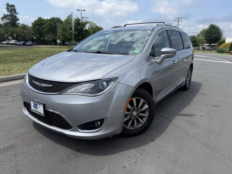 2019 Chrysler Pacifica Touring L Plus