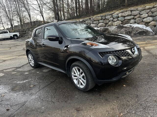 2015 Nissan JUKE for sale at Bowman Auto Center in Clarkston, MI