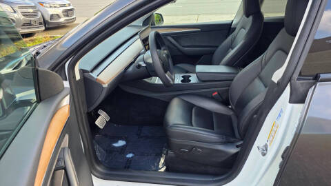 2023 Tesla Model Y Performance