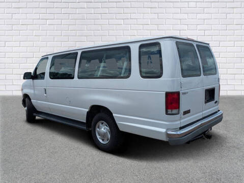 2001 Ford E-Series