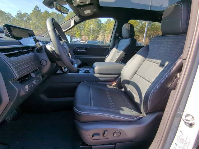 2025 GMC Sierra EV Denali