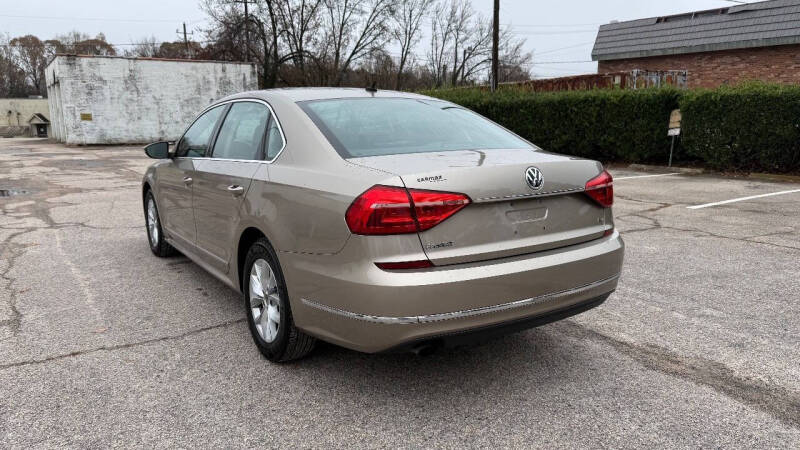 2016 Volkswagen Passat 1.8T S