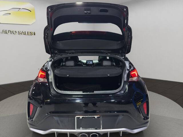 2019 Hyundai Veloster