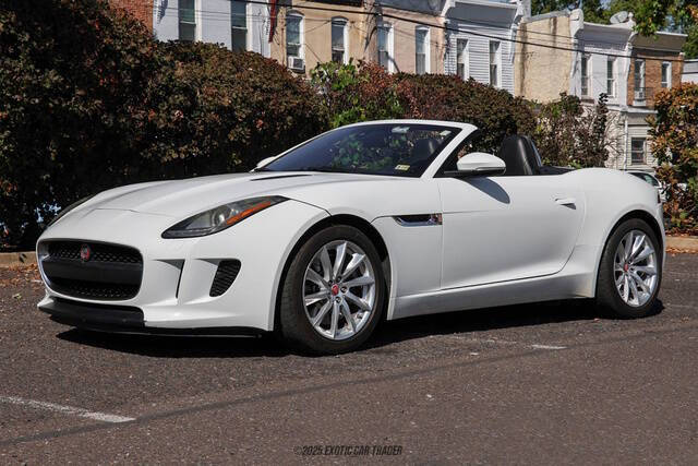 2017 Jaguar F-TYPE Premium