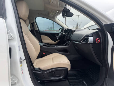 2017 Jaguar F-PACE 35t Premium