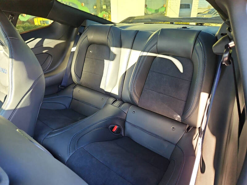 2025 Ford Mustang Dark Horse